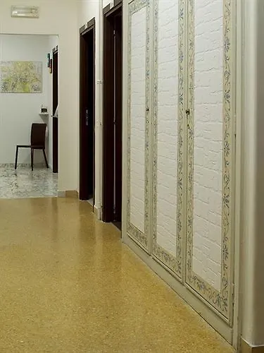 Gasthof House In Domus Romana 2*